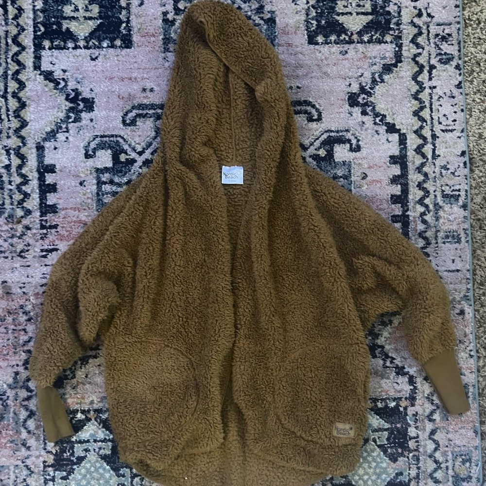 Cozy Brown Nordic Beach Hooded Cape Sweater